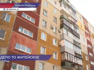 Сотрудники Госжилинспекции оценили ремонт двух подъездов в доме по улице Даргомыжского, 23/3